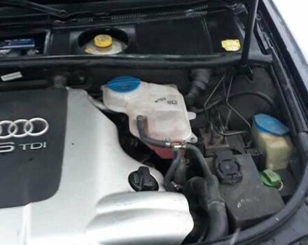 Синий Ауди А6, объемом двигателя 2.5 л и пробегом 239 тыс. км за 4800 $, фото 21 на Automoto.ua