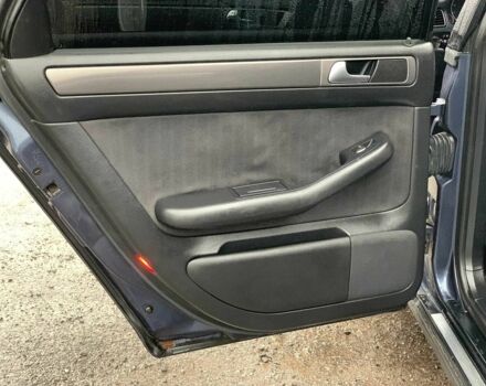 Синий Ауди А6, объемом двигателя 2.4 л и пробегом 311 тыс. км за 5190 $, фото 16 на Automoto.ua