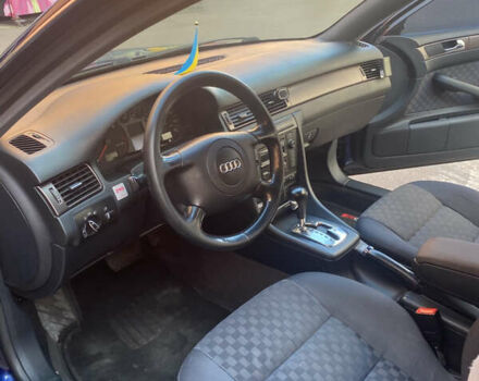 Синій Ауді А6, об'ємом двигуна 2.5 л та пробігом 335 тис. км за 4999 $, фото 5 на Automoto.ua