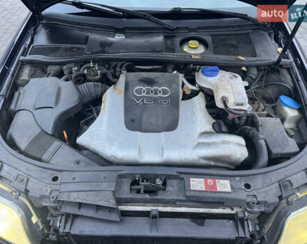 Синій Ауді А6, об'ємом двигуна 2.5 л та пробігом 361 тис. км за 5200 $, фото 17 на Automoto.ua