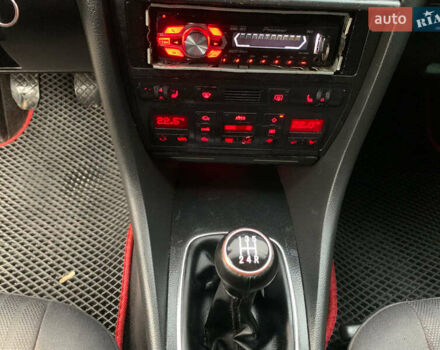 Синий Ауди А6, объемом двигателя 2.4 л и пробегом 311 тыс. км за 5190 $, фото 32 на Automoto.ua