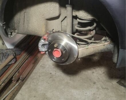 Синій Ауді А6, об'ємом двигуна 1.9 л та пробігом 379 тис. км за 2800 $, фото 9 на Automoto.ua