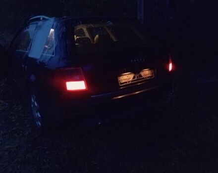 Синій Ауді А6, об'ємом двигуна 2.5 л та пробігом 296 тис. км за 1000 $, фото 4 на Automoto.ua