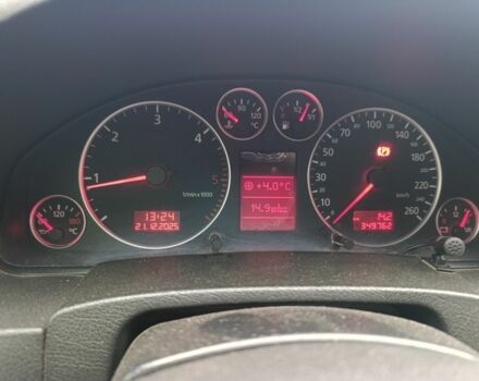 Синий Ауди А6, объемом двигателя 1.9 л и пробегом 349 тыс. км за 6500 $, фото 4 на Automoto.ua