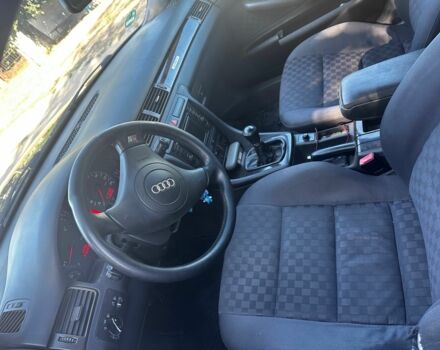 Синій Ауді А6, об'ємом двигуна 2.5 л та пробігом 350 тис. км за 3100 $, фото 4 на Automoto.ua