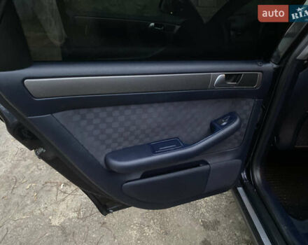 Синий Ауди А6, объемом двигателя 2.5 л и пробегом 327 тыс. км за 4500 $, фото 26 на Automoto.ua