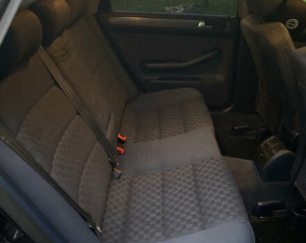 Синий Ауди А6, объемом двигателя 2.5 л и пробегом 327 тыс. км за 4500 $, фото 30 на Automoto.ua