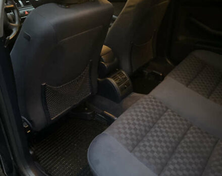 Синий Ауди А6, объемом двигателя 2.5 л и пробегом 327 тыс. км за 4500 $, фото 27 на Automoto.ua