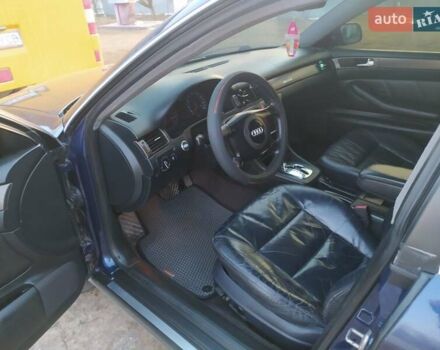 Синий Ауди А6, объемом двигателя 2.5 л и пробегом 420 тыс. км за 4600 $, фото 8 на Automoto.ua