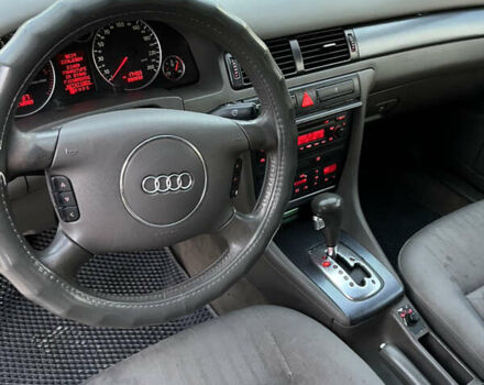 Синий Ауди А6, объемом двигателя 2.5 л и пробегом 391 тыс. км за 4449 $, фото 11 на Automoto.ua