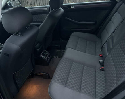 Синій Ауді А6, об'ємом двигуна 1.8 л та пробігом 230 тис. км за 6300 $, фото 23 на Automoto.ua