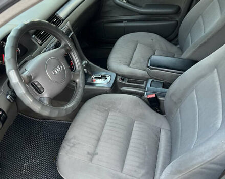 Синий Ауди А6, объемом двигателя 2.5 л и пробегом 391 тыс. км за 4449 $, фото 10 на Automoto.ua