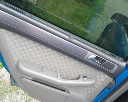 Ауди А6 2003 в Тернополе на Automoto.ua Синий Ауди А6, объемом двигателя 2.5 л и пробегом 300 тыс. км за 5300 $, фото 6 на Automoto.ua