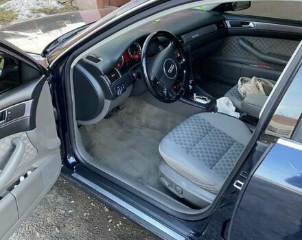 Синий Ауди А6, объемом двигателя 2.5 л и пробегом 250 тыс. км за 7000 $, фото 5 на Automoto.ua