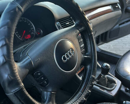 Синий Ауди А6, объемом двигателя 1.9 л и пробегом 422 тыс. км за 3850 $, фото 11 на Automoto.ua