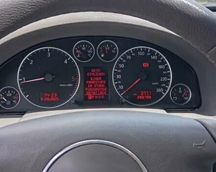 Синий Ауди А6, объемом двигателя 2.5 л и пробегом 281 тыс. км за 5500 $, фото 8 на Automoto.ua
