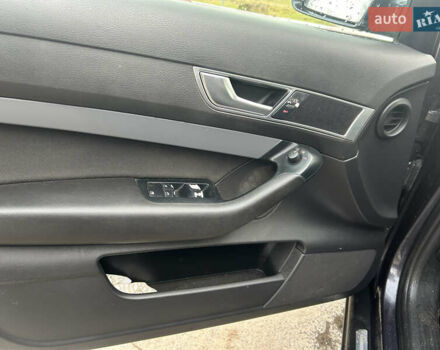 Синій Ауді А6, об'ємом двигуна 2.4 л та пробігом 470 тис. км за 6000 $, фото 10 на Automoto.ua