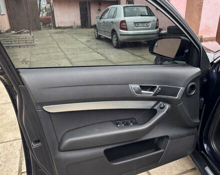Синій Ауді А6, об'ємом двигуна 2.4 л та пробігом 420 тис. км за 5250 $, фото 7 на Automoto.ua