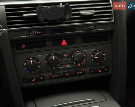 Синій Ауді А6, об'ємом двигуна 1.98 л та пробігом 245 тис. км за 5699 $, фото 27 на Automoto.ua