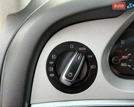 Синий Ауди А6, объемом двигателя 2 л и пробегом 236 тыс. км за 9950 $, фото 35 на Automoto.ua