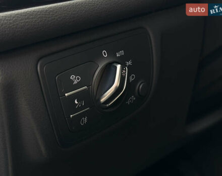 Ауди А6 2018 в Черкассах на Automoto.ua Синий Ауди А6, объемом двигателя 2.97 л и пробегом 212 тыс. км за 26350 $, фото 24 на Automoto.ua