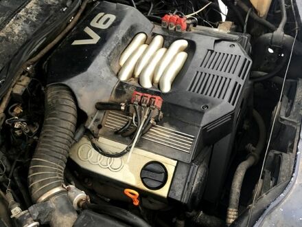 Ауди А6 1995 в Звенигородка на Automoto.ua Синий Ауди А6, объемом двигателя 2.6 л и пробегом 400 тыс. км за 2400 $, фото 1 на Automoto.ua
