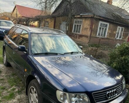 Синий Ауди А6, объемом двигателя 1.8 л и пробегом 426 тыс. км за 2800 $, фото 1 на Automoto.ua