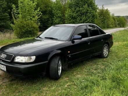Синий Ауди А6, объемом двигателя 2.5 л и пробегом 300 тыс. км за 3200 $, фото 1 на Automoto.ua