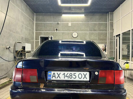 Синий Ауди А6, объемом двигателя 1.8 л и пробегом 484 тыс. км за 2200 $, фото 1 на Automoto.ua