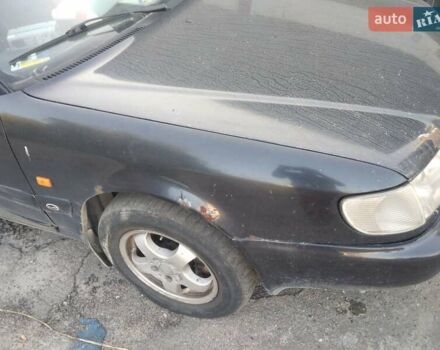 Синий Ауди А6, объемом двигателя 2.5 л и пробегом 560 тыс. км за 2800 $, фото 1 на Automoto.ua