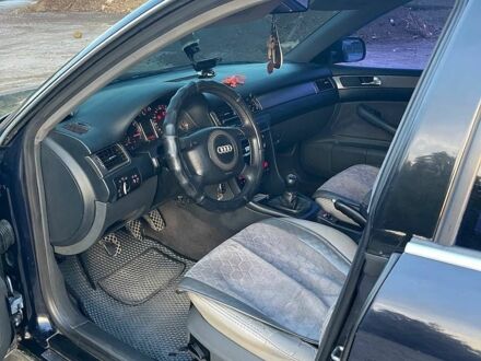 Синій Ауді А6, об'ємом двигуна 1.8 л та пробігом 474 тис. км за 3600 $, фото 1 на Automoto.ua