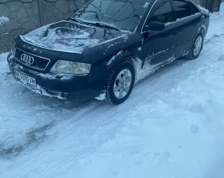 Синий Ауди А6, объемом двигателя 2.5 л и пробегом 300 тыс. км за 4000 $, фото 1 на Automoto.ua