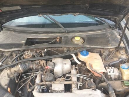 Синий Ауди А6, объемом двигателя 0 л и пробегом 380 тыс. км за 1200 $, фото 1 на Automoto.ua