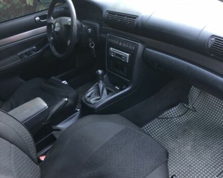 Синий Ауди А6, объемом двигателя 2.5 л и пробегом 300 тыс. км за 1850 $, фото 1 на Automoto.ua