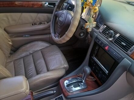 Синий Ауди А6, объемом двигателя 2.5 л и пробегом 350 тыс. км за 3100 $, фото 1 на Automoto.ua