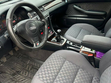 Ауди А6 2000 в Любешов на Automoto.ua Синий Ауди А6, объемом двигателя 1.78 л и пробегом 279 тыс. км за 4300 $, фото 1 на Automoto.ua