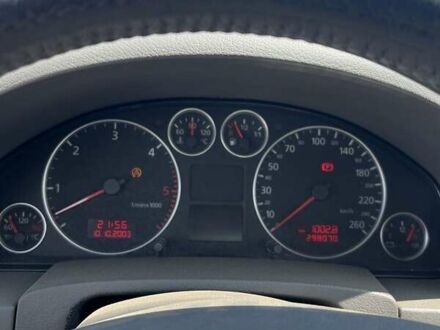 Синий Ауди А6, объемом двигателя 2.5 л и пробегом 303 тыс. км за 2600 $, фото 1 на Automoto.ua