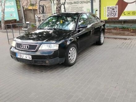 Синий Ауди А6, объемом двигателя 0 л и пробегом 300 тыс. км за 2000 $, фото 1 на Automoto.ua