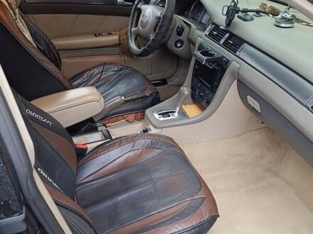 Синий Ауди А6, объемом двигателя 2.5 л и пробегом 329 тыс. км за 3800 $, фото 1 на Automoto.ua