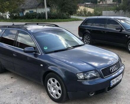 Синий Ауди А6, объемом двигателя 2.5 л и пробегом 380 тыс. км за 4500 $, фото 1 на Automoto.ua