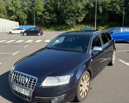 Синий Ауди А6, объемом двигателя 2 л и пробегом 300 тыс. км за 7000 $, фото 1 на Automoto.ua