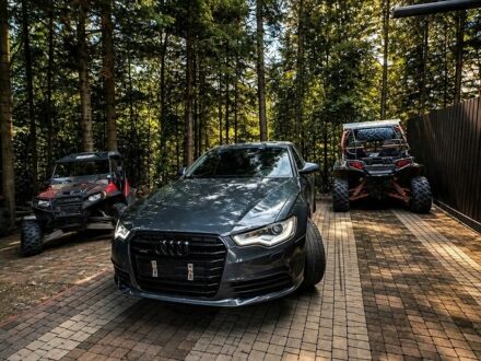 Синій Ауді А6, об'ємом двигуна 1.98 л та пробігом 230 тис. км за 12500 $, фото 1 на Automoto.ua