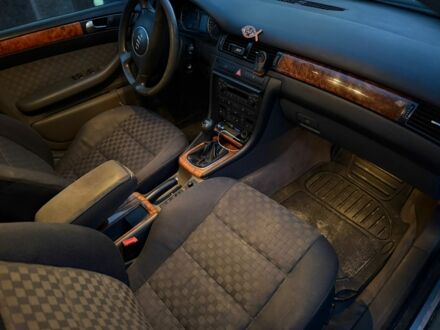 Синий Ауди А6, объемом двигателя 2.5 л и пробегом 342 тыс. км за 1900 $, фото 1 на Automoto.ua