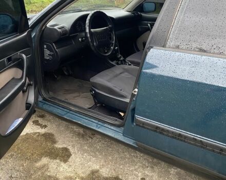 Зеленый Ауди А6, объемом двигателя 2.3 л и пробегом 388 тыс. км за 2200 $, фото 2 на Automoto.ua