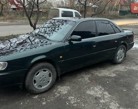 Зеленый Ауди А6, объемом двигателя 2.6 л и пробегом 285 тыс. км за 4000 $, фото 1 на Automoto.ua