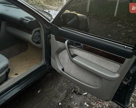 Зеленый Ауди А6, объемом двигателя 2.6 л и пробегом 285 тыс. км за 4000 $, фото 13 на Automoto.ua