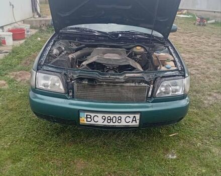 Зеленый Ауди А6, объемом двигателя 2.8 л и пробегом 300 тыс. км за 2100 $, фото 5 на Automoto.ua