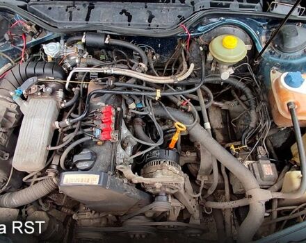 Зелений Ауді А6, об'ємом двигуна 2 л та пробігом 422 тис. км за 3200 $, фото 9 на Automoto.ua