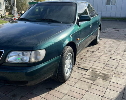 Зеленый Ауди А6, объемом двигателя 2 л и пробегом 500 тыс. км за 2500 $, фото 1 на Automoto.ua