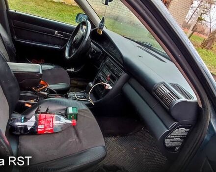 Зелений Ауді А6, об'ємом двигуна 2 л та пробігом 422 тис. км за 3200 $, фото 8 на Automoto.ua